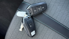 Peugeot 208 1.2 PureTech 100 Allure Premium + 5dr Petrol Hatchback